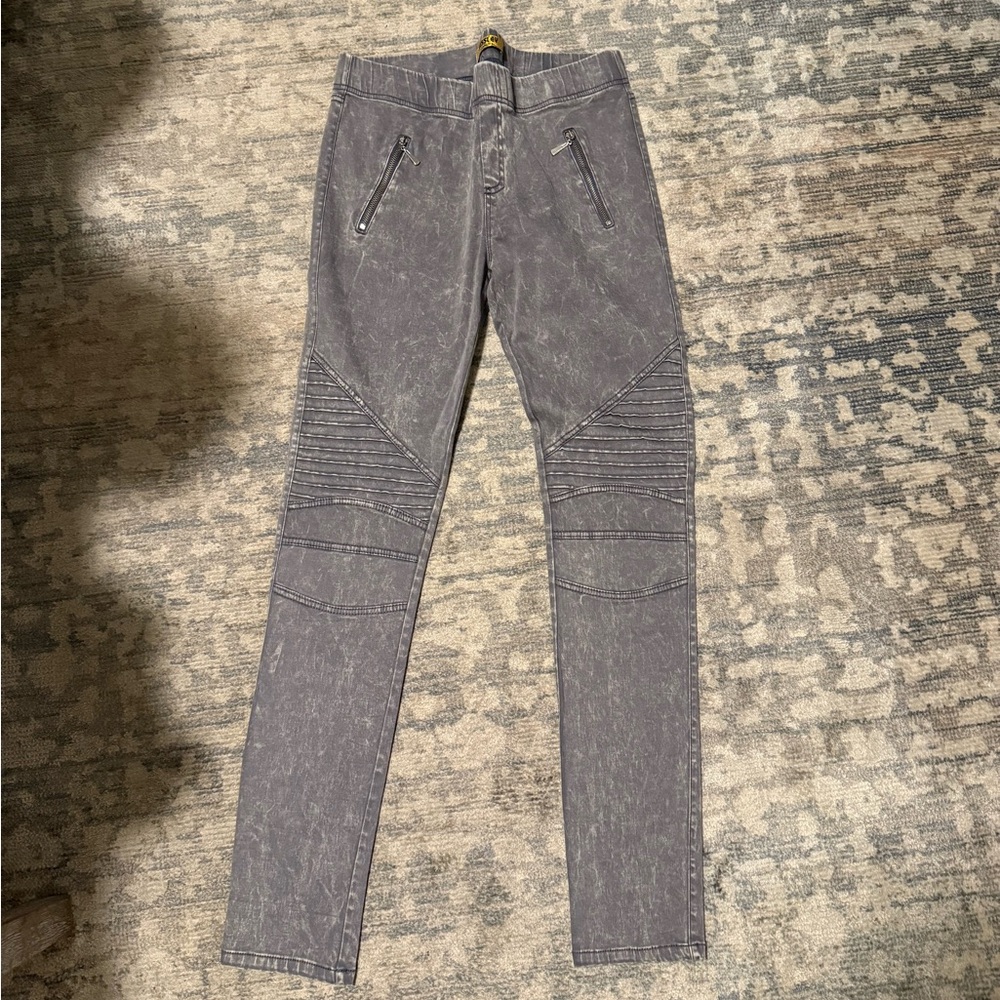 BN Black Motto leggings